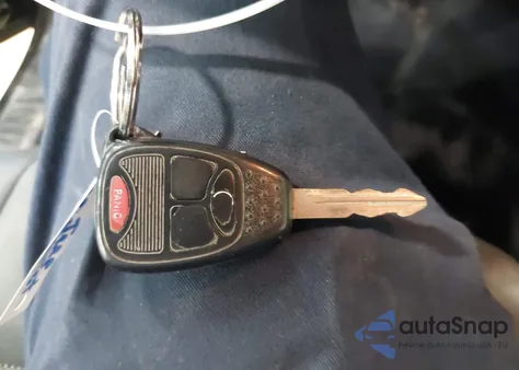 2012 Jeep Patriot Latitude z USA, uszkodzony, nr VIN 1C4NJPFAXCD704554